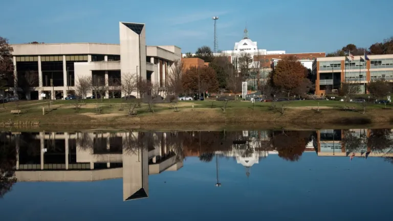 A New Way to Help College Students Transfer: Admit Them to Two Schools at Once