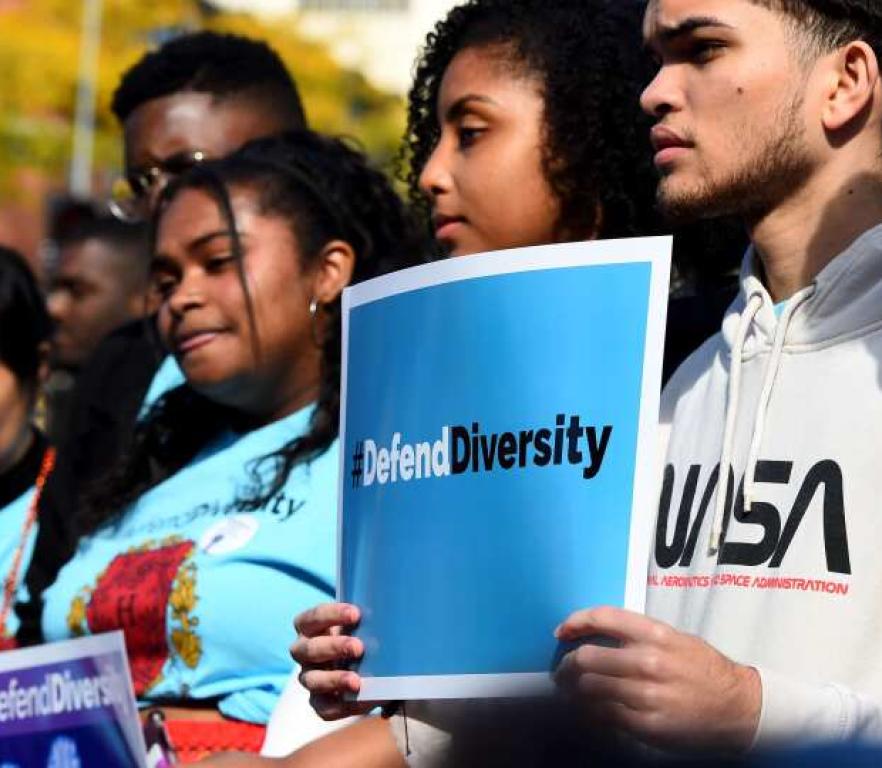 Opinion: If the Supreme Court Bans Considering Race in College Admissions, Could Giving a Boost to 'Strivers' Maintain Campus Diversity?